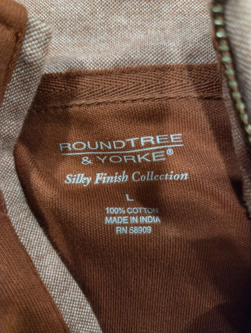Roundtree & Yorke Rust Zip-Up Sweater with Chest Stripe